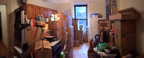 Our kitchen back in October 2014. You can see we were going for an urban storage locker look.... And succeeded! 